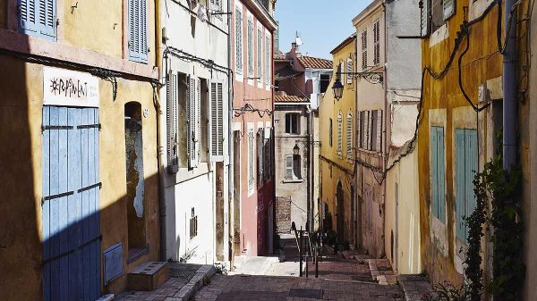 Marseille à bord du Petit Train : Une immersion dans la Cité Phocéenne